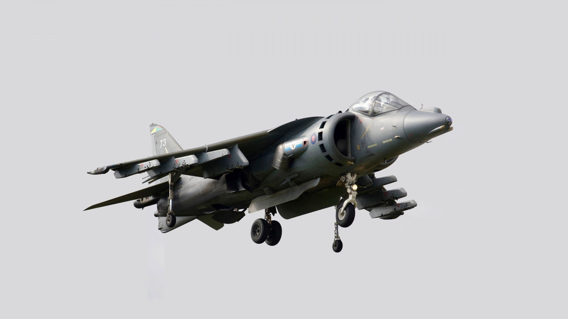 九游娱乐APP-_雪地摩托极限赛：冰天雪地中的速度狂欢_，雪地摩托好玩吗