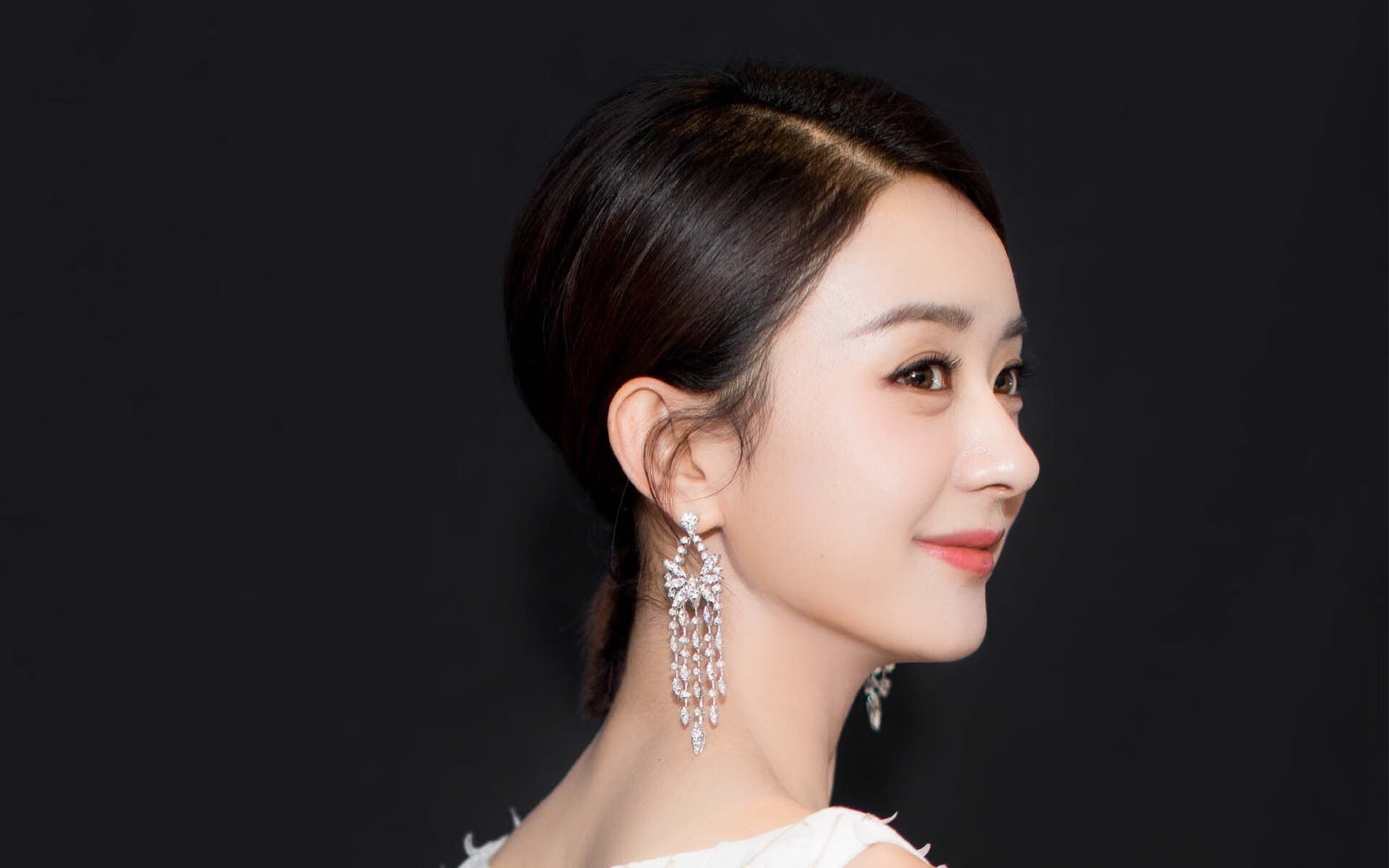 亚眠备战期未能善始善终,球队状态迷离,亚眠ispa预科