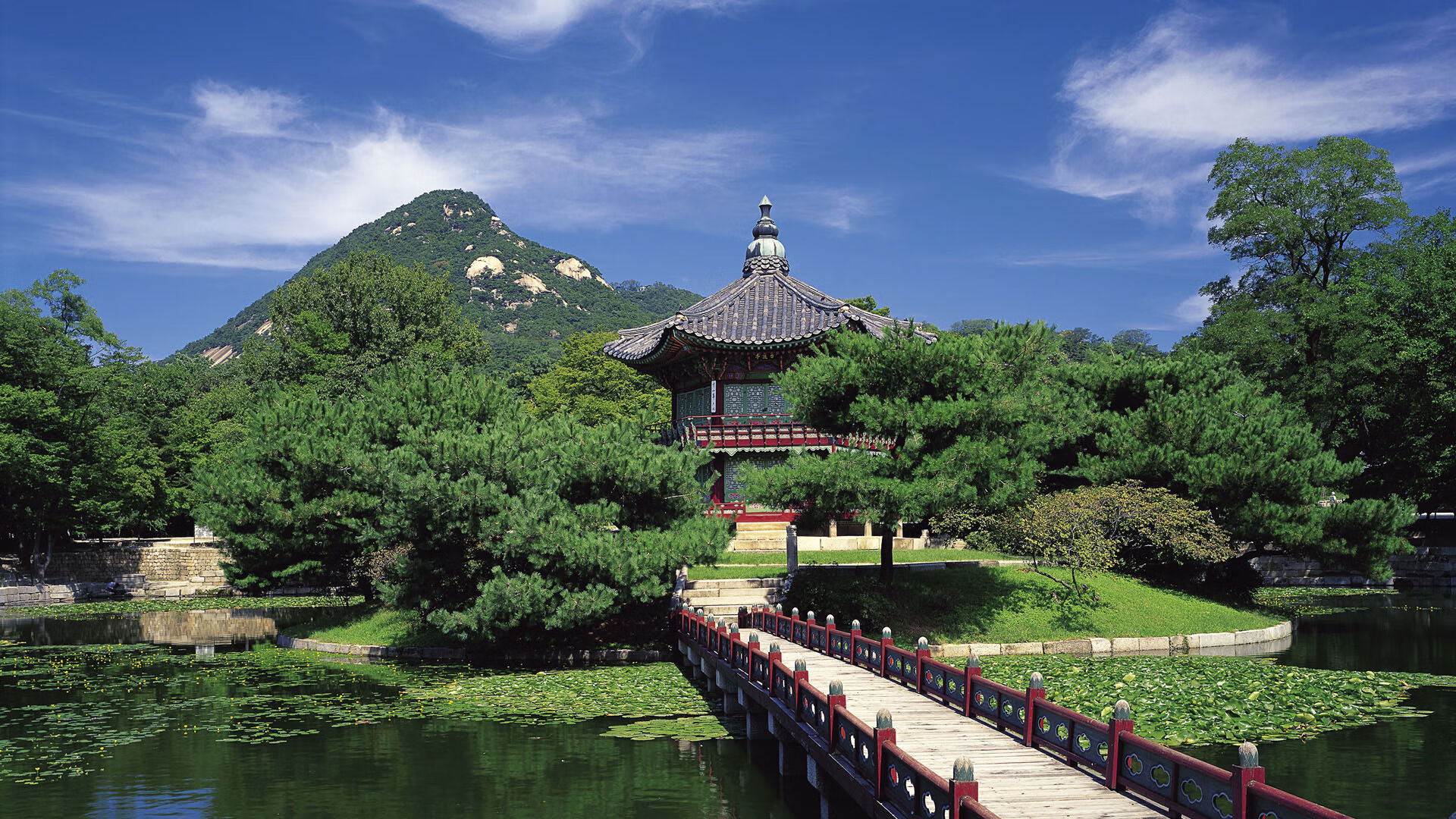 九游游戏中心-伯恩茅斯对决博尔顿，谁能胜出仍未可知，伯恩茅斯比赛结果