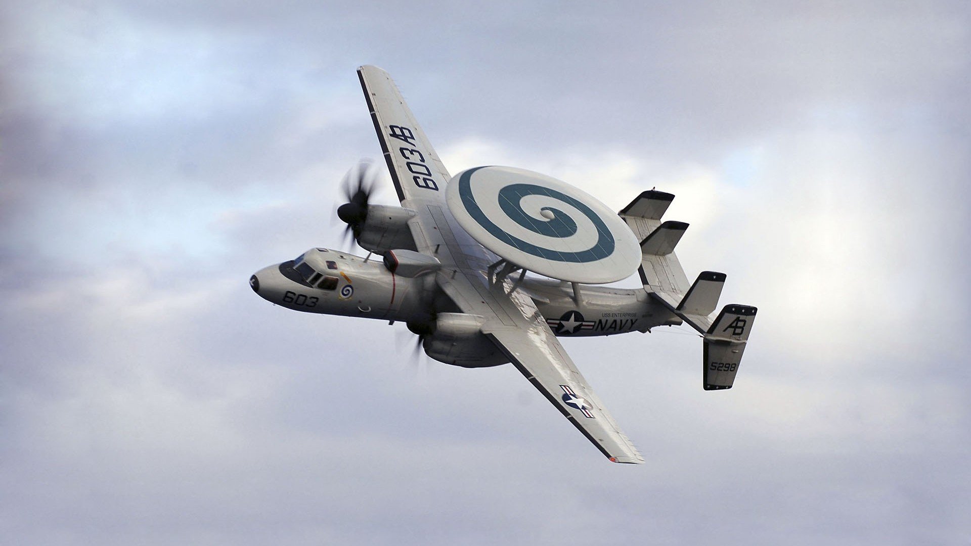 南安普顿球迷期待球队在英超立足,英超南安普顿外号